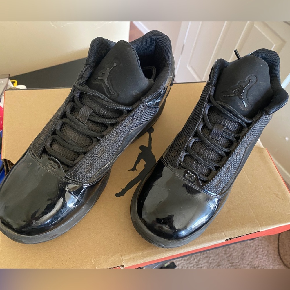 Jordan Max Aura 2 (gs) Big Kids Basketball Shoes